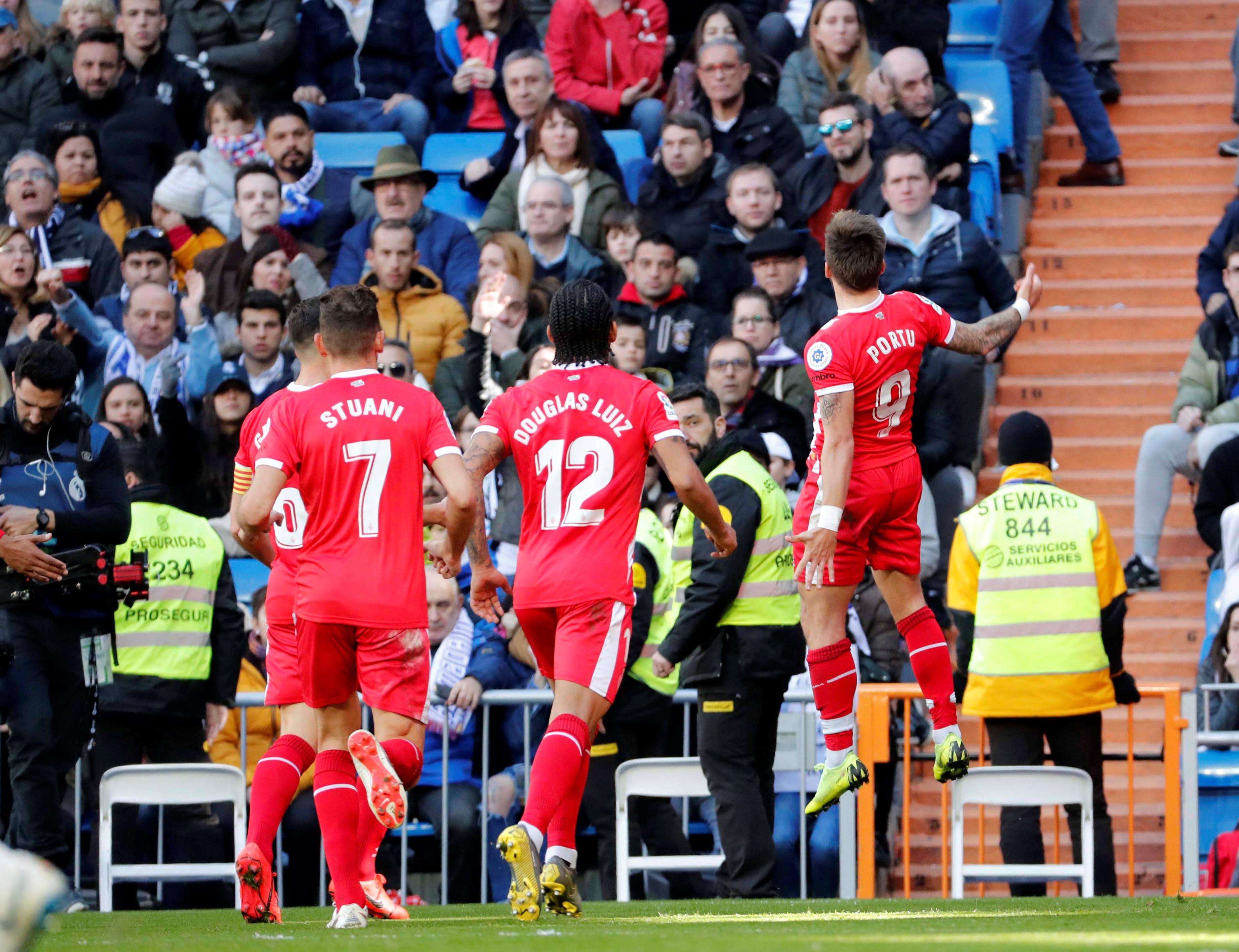 斗中的人们 斗中的人们